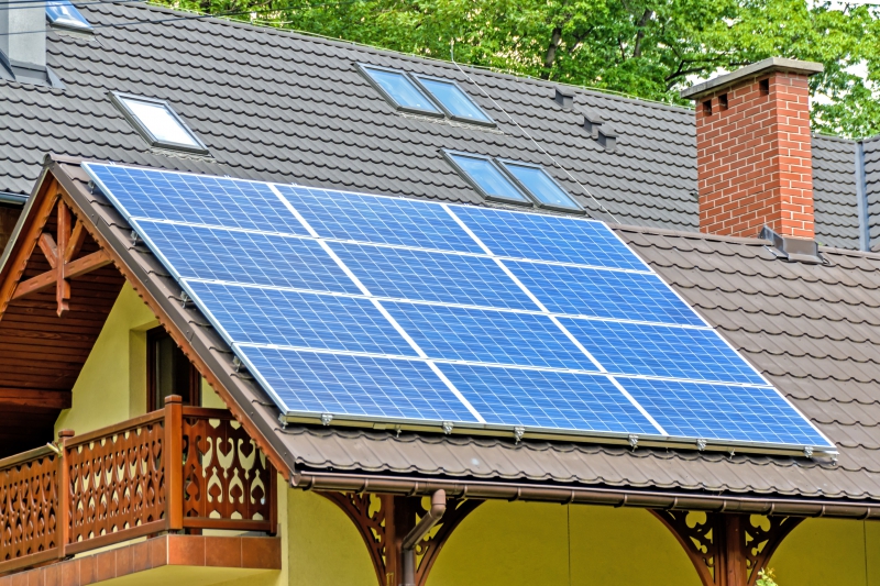 chauffagiste-VARAGES-min_solar-panels-1477987